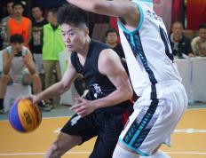开云体育平台APP-篮球舞台上再度上演，球场风暴激情澎湃的简单介绍