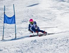 开云体育官网-引擎交响曲，当F1银链撕破夜空，字母哥在终线狂歌