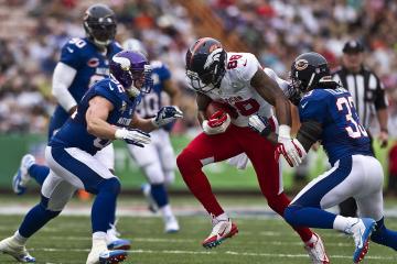 开云下载-跨界共鸣，当深圳广厦激战夜，塔图姆在另一端评分拉满