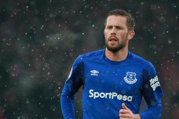 开云体育app-冰火启示录，当维京战吼淹没伊比利亚之光，一颗星火撕裂极夜