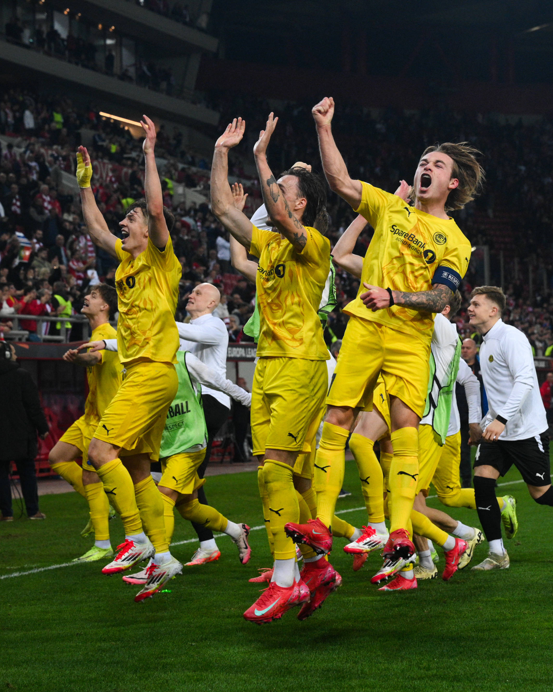 开云体育下载-热火激斗!欧预赛赛场上球队互相角逐