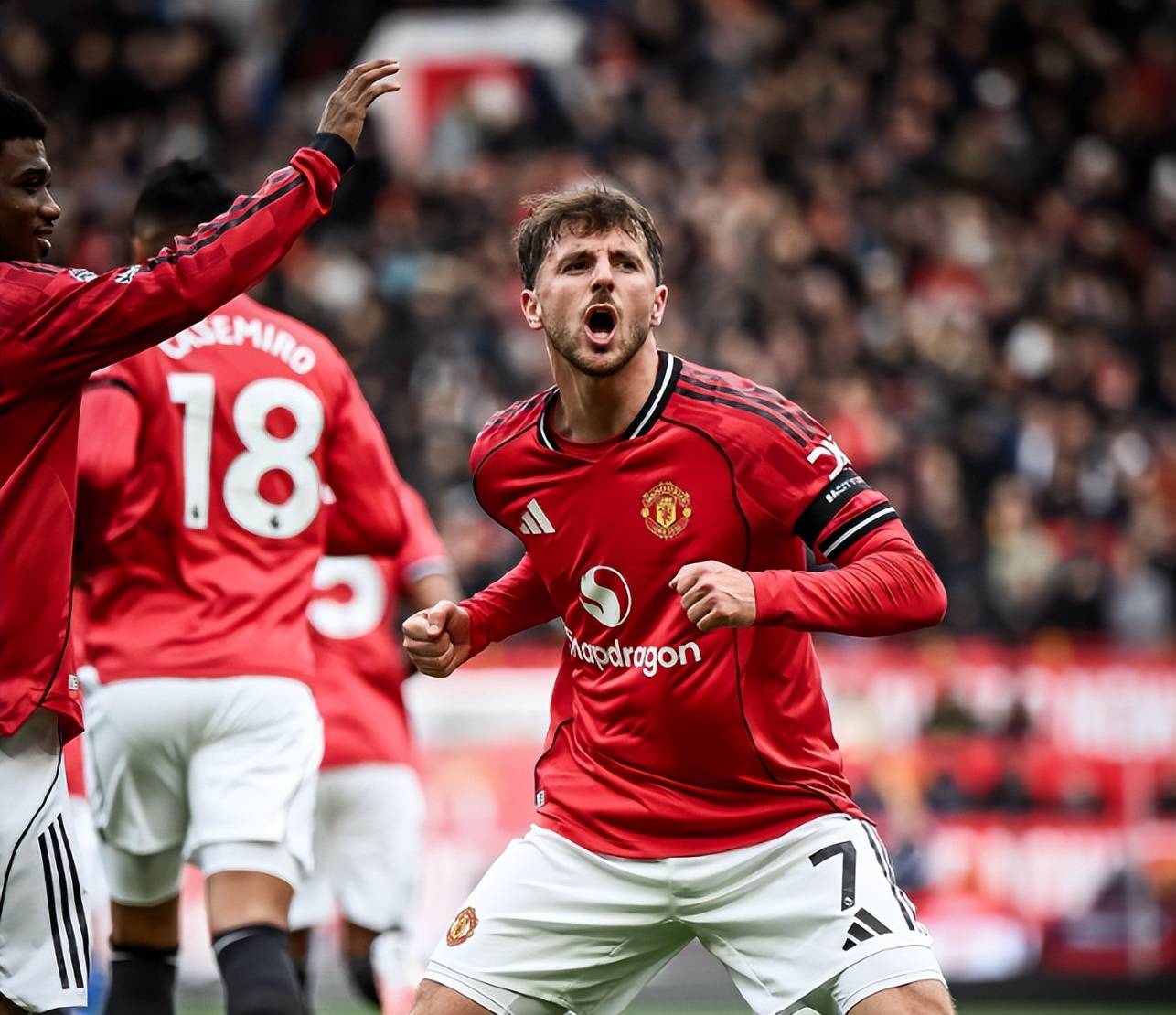 开云体育官网-利物浦全力以赴，锁定下一轮